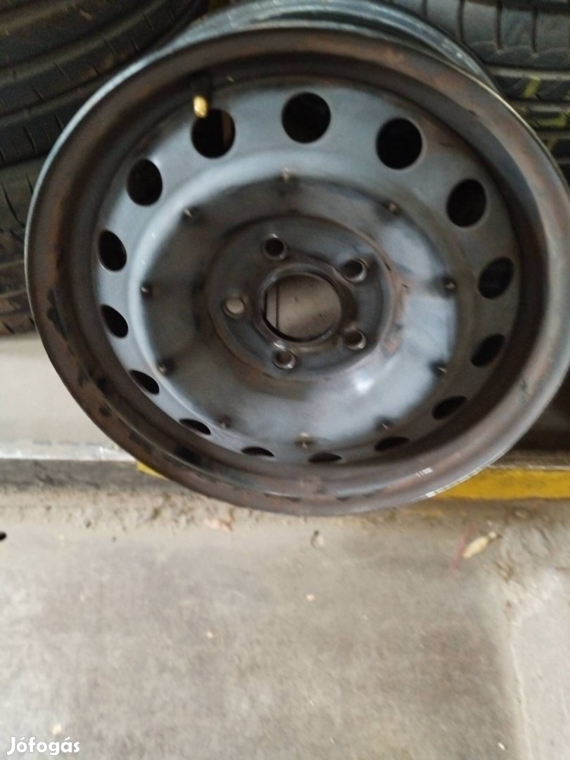 Kia 16" acélfelni garnitúra 