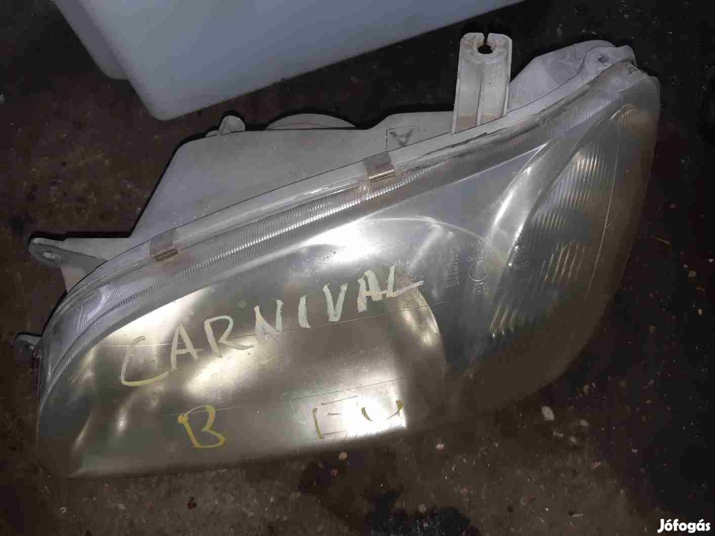 Kia Carnival II Bal Első Lámpa + Elektromos Magasság Állító Motor