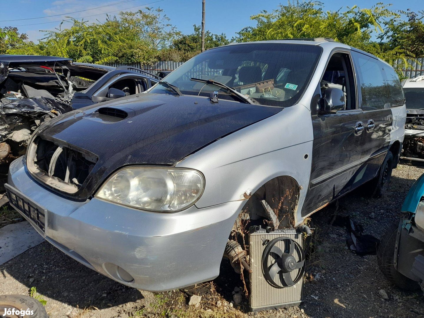 Kia Carnival bontott alkatrészek