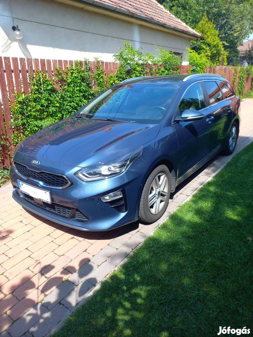 Kia Ceed 1.4 T-gdi Platinum+ ADA+ Luxus Gyári garancia