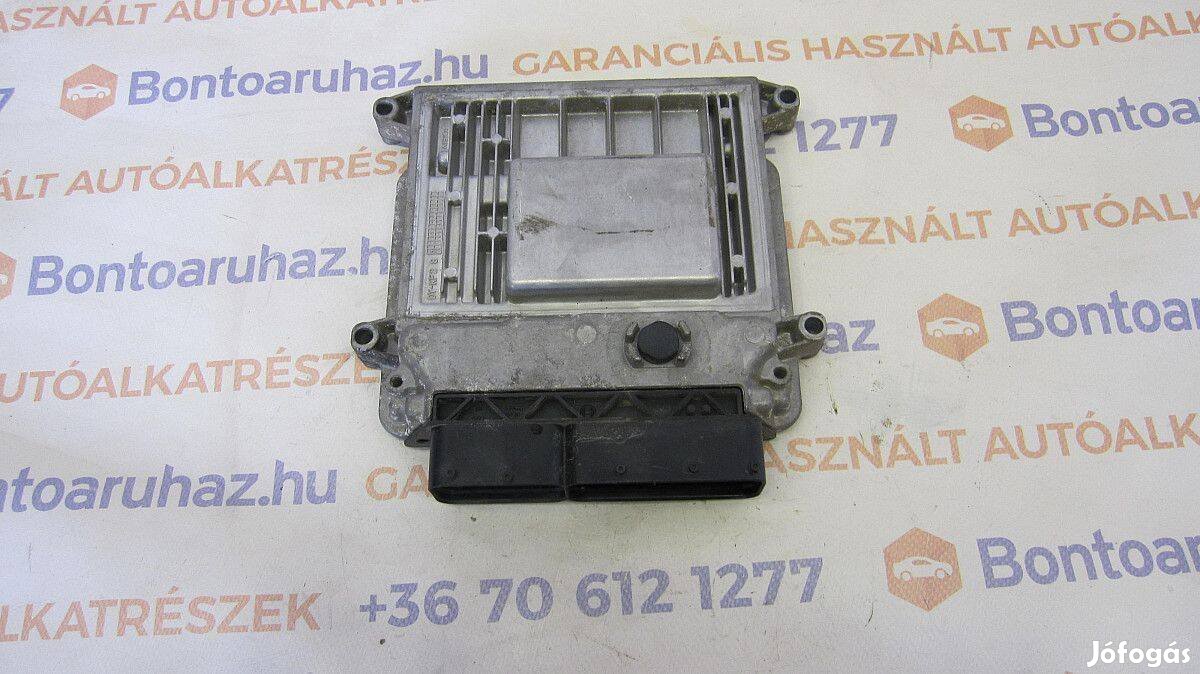 Kia Ceed 1,4 benzines klímás motorvezérlő ECU Gnfa