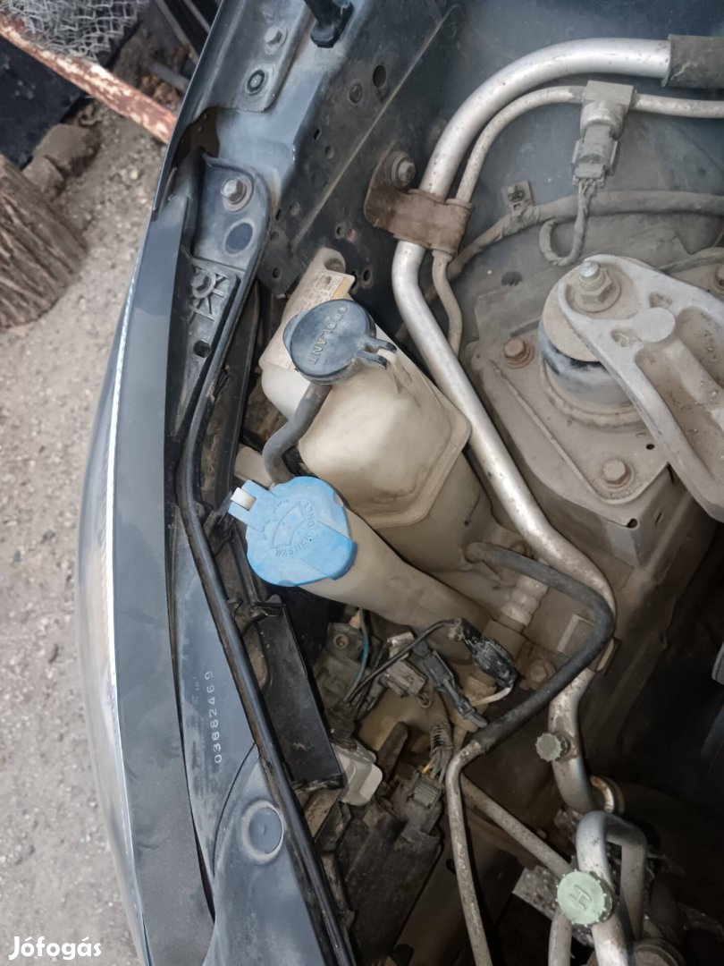 Kia Ceed Cee'd kiegyenlítő tartály