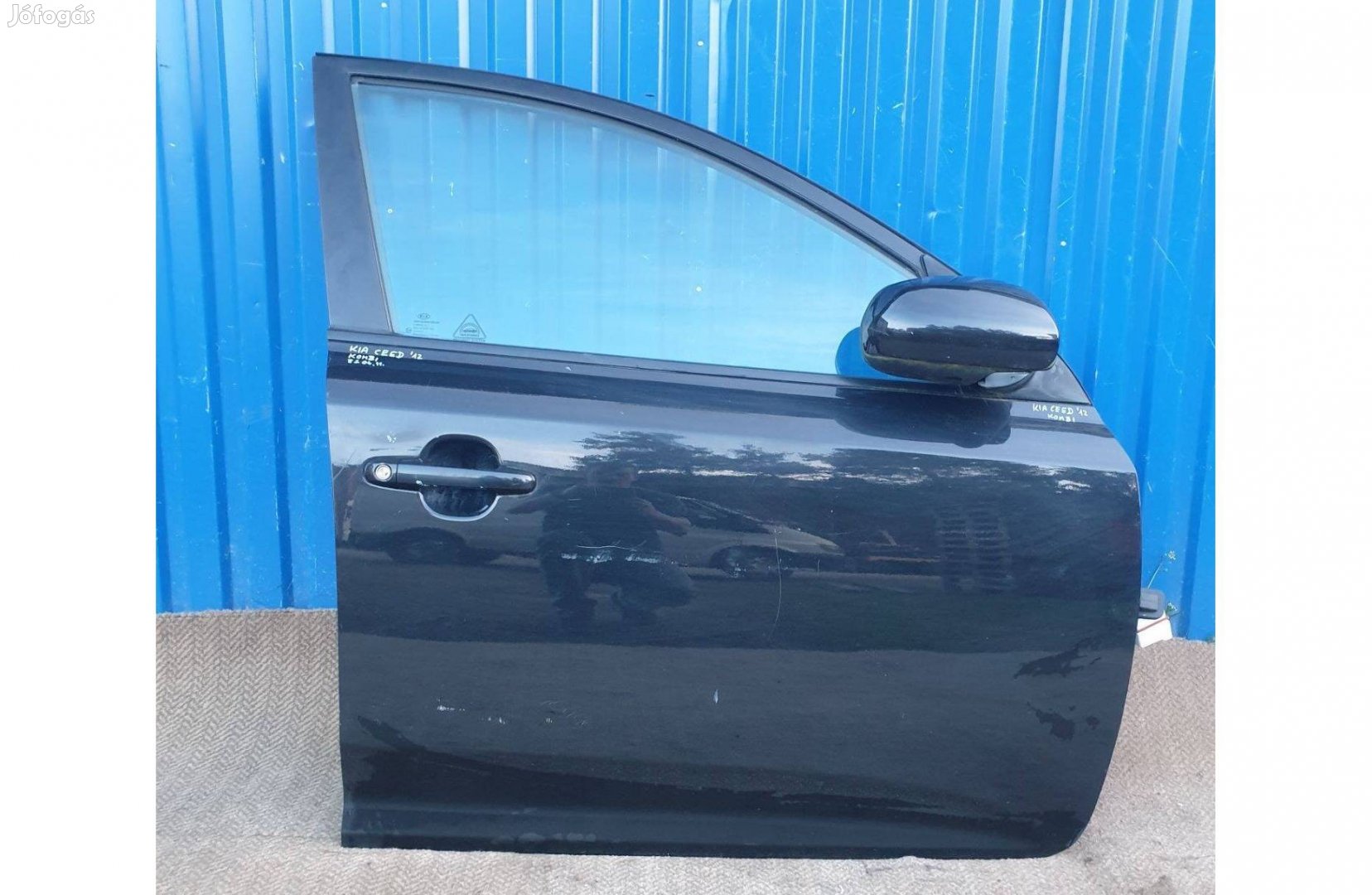 Kia Ceed ED 2010 jobb első ajtó, zár, kilincs, üveg, ablakemelő