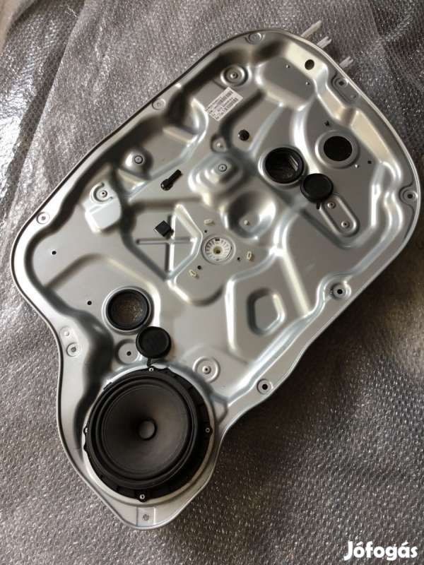 Kia Ceed ED ablakemelő szerkezet első jobb 824811H000-BON