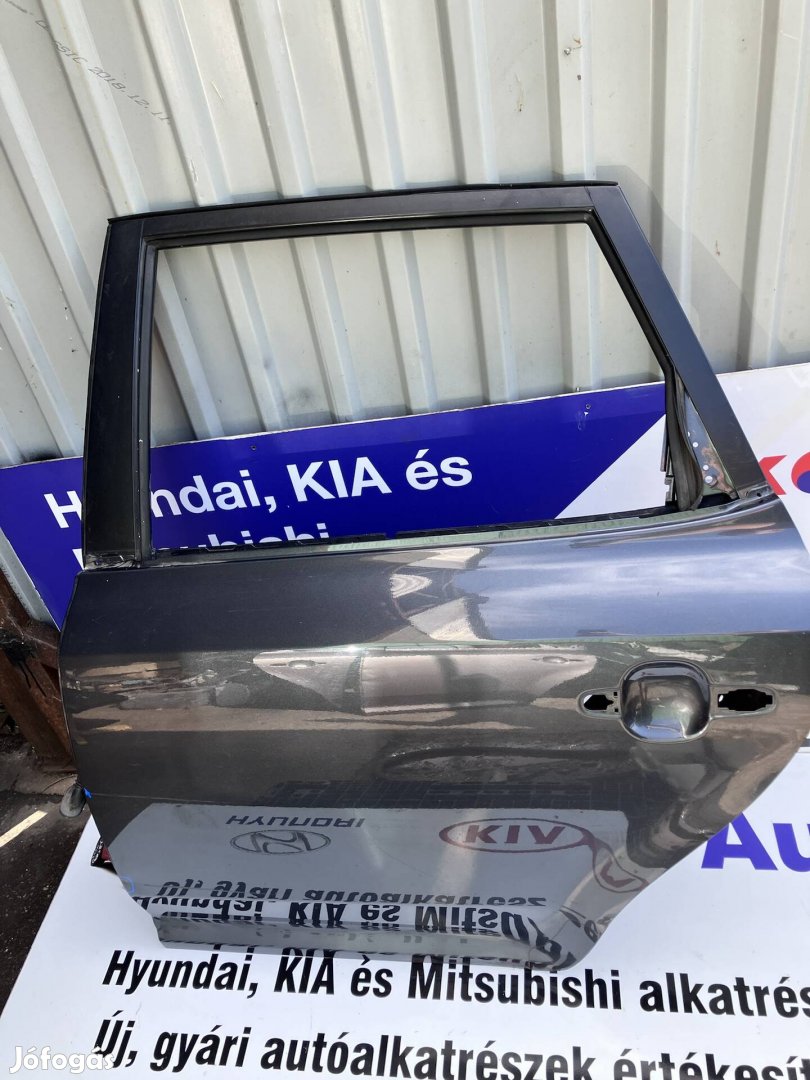 Kia Ceed ED bal hátsó ajtó