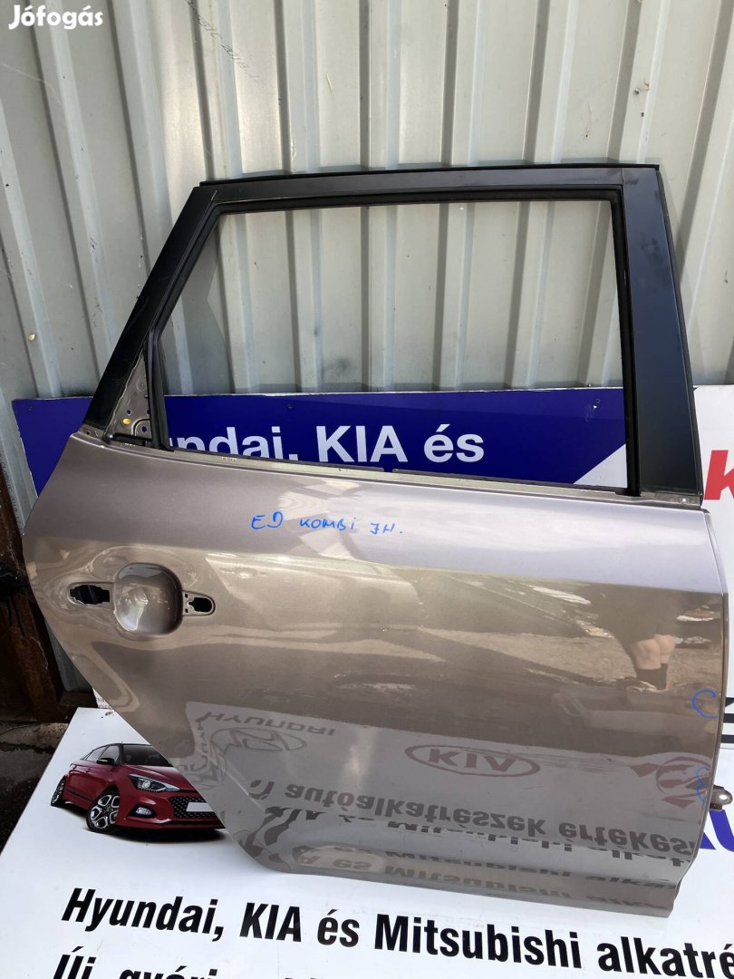 Kia Ceed ED kombi jobb hátsó ajtó