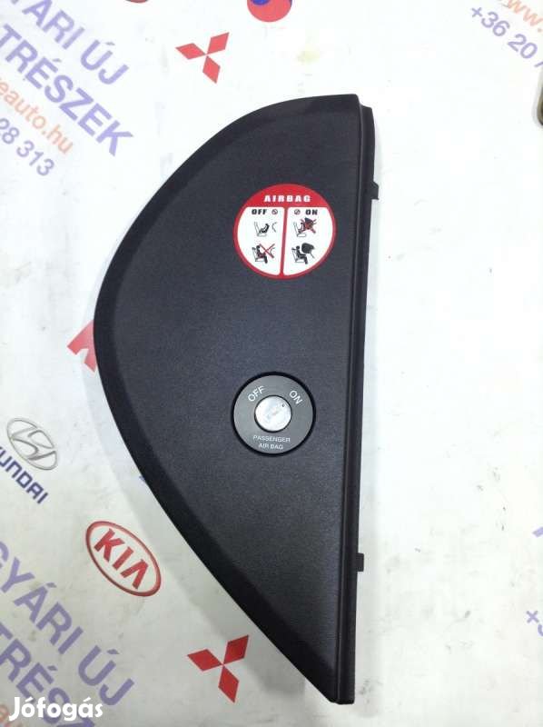Kia Ceed ED műszerfal takaró jobb 847861H000-BON