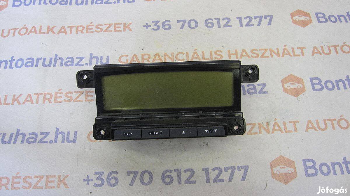 Kia Ceed Eladó gyári, bontott középső kijelző-