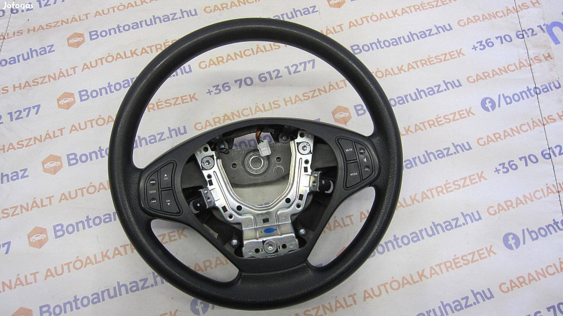 Kia Ceed Eladó gyári, bontott újszerű multikormány