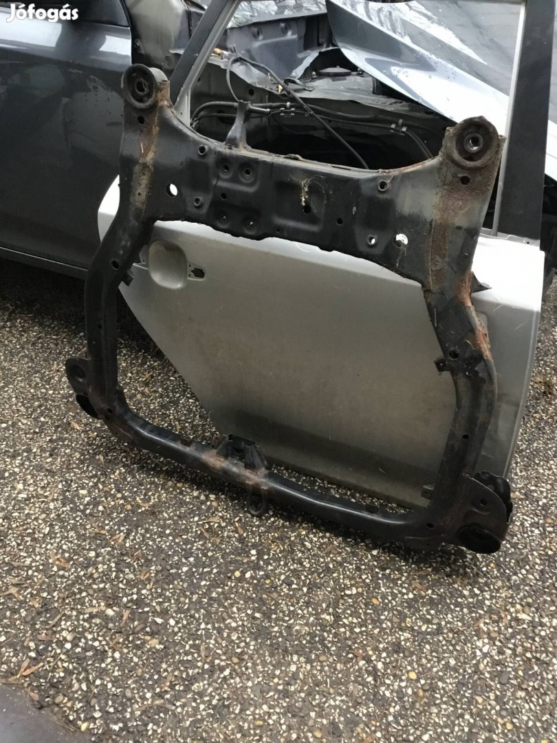 Kia Ceed Hyundai i30 bölcső