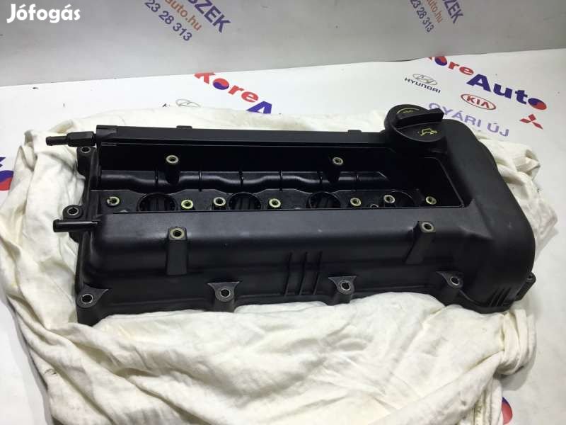Kia Ceed Hyundai i30 szelepfedél benzines 224102B000-BON