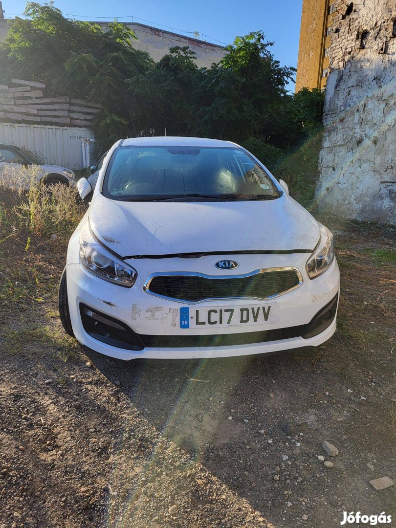 Kia Ceed JD 2 II 2015- motorháztető, első lökhárító, homlokfal