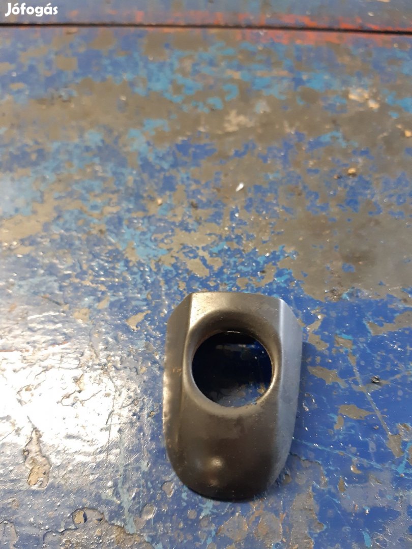 Kia Ceed ED 06-12 Bal Első Külső Ajtókilincs Burkolat