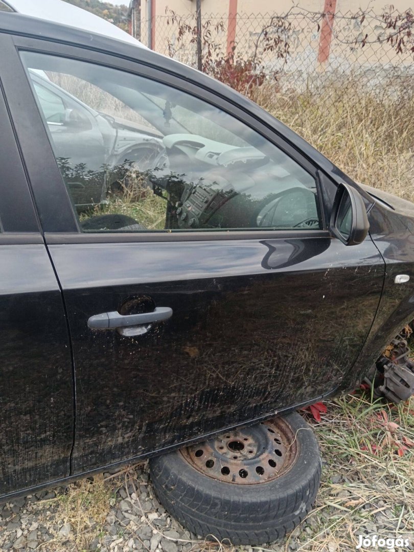 Kia Ceed ajtó