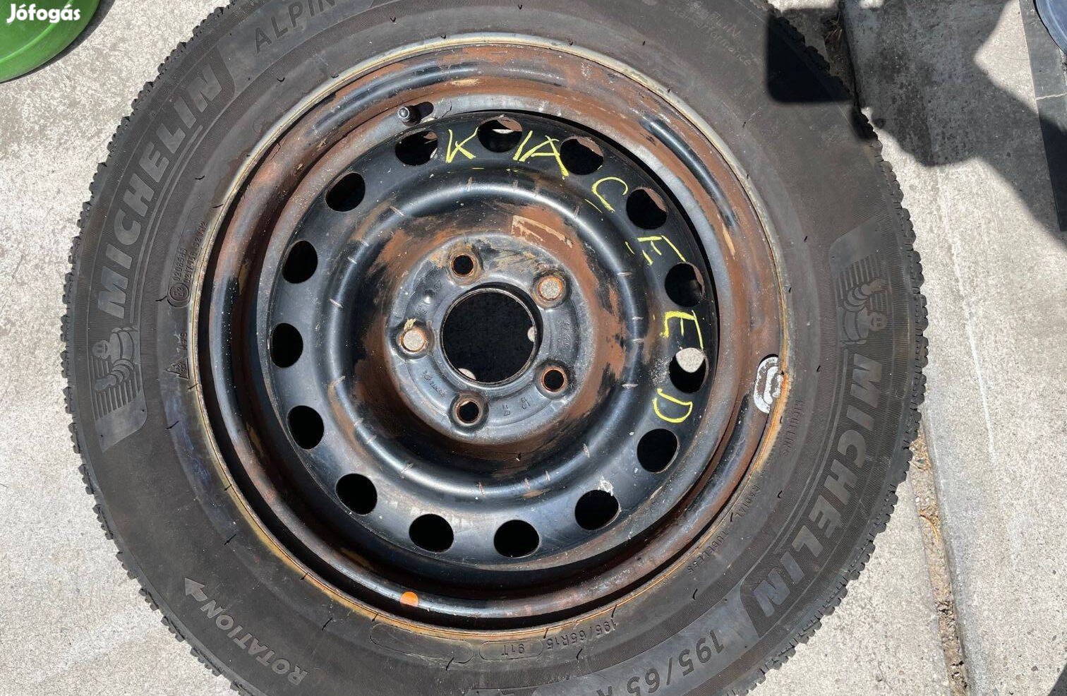 Kia Ceed lemezfelnis pótkerék 15" méret 5x114,3 osztókör - 1 db