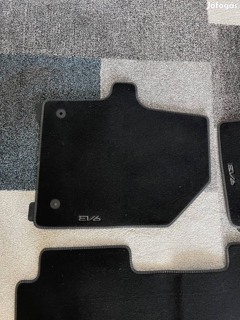 Kia EV6 Gyári szőnyeg