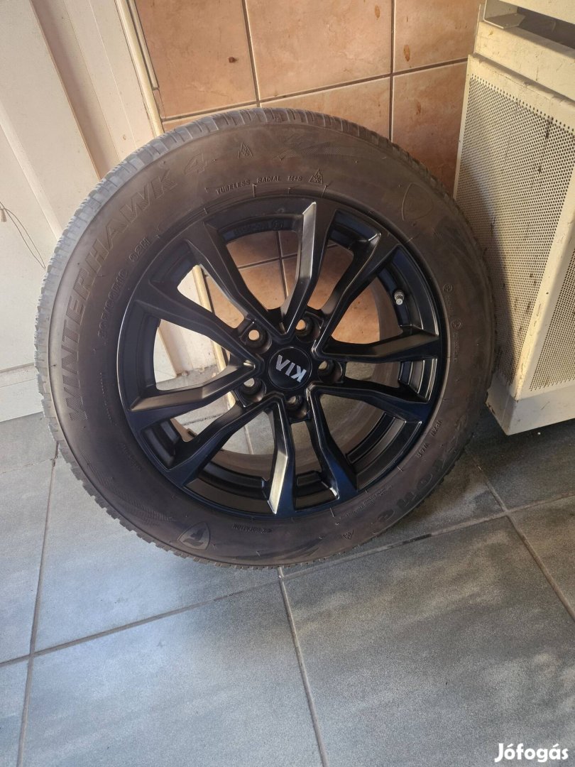 Kia/Hyundai/Toyota - 5x114.3, 16"- téli szett eladó! 