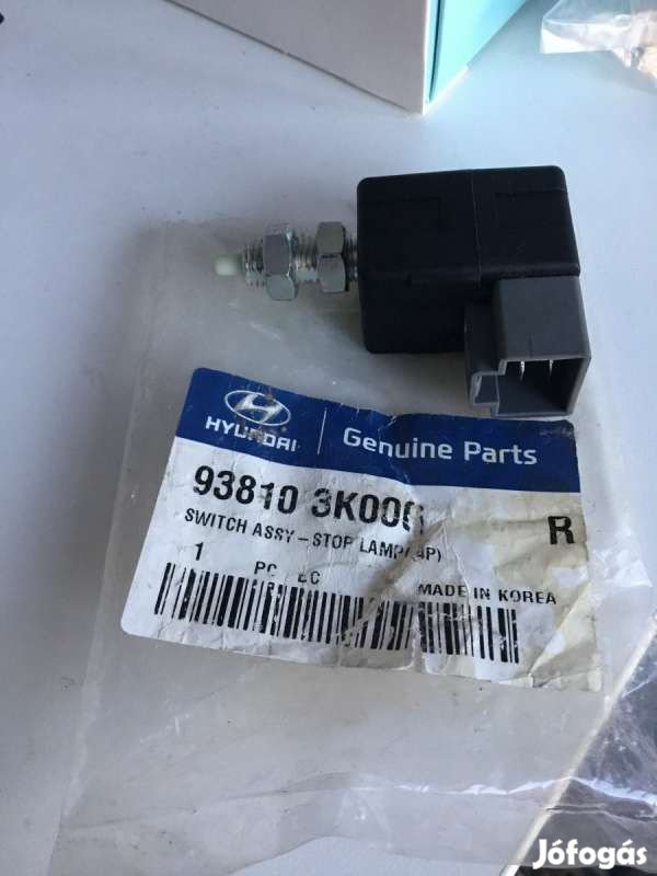 Kia Hyundai kapcsoló féklámpa 938103K000