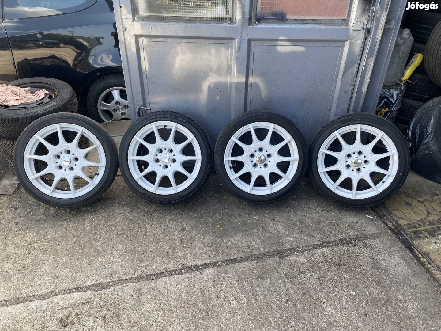 Kia Hyundai könnyített magnézium verseny felni gumival 215/45 R17