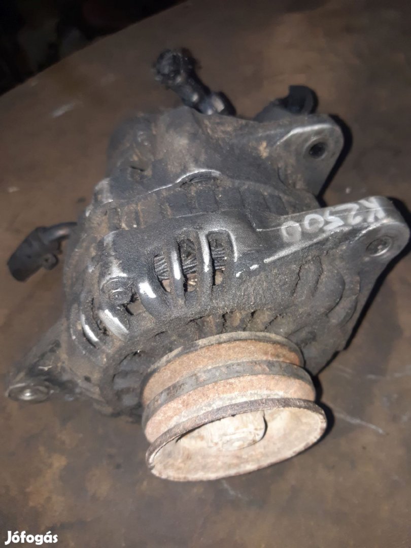 Kia K2700 Generátor