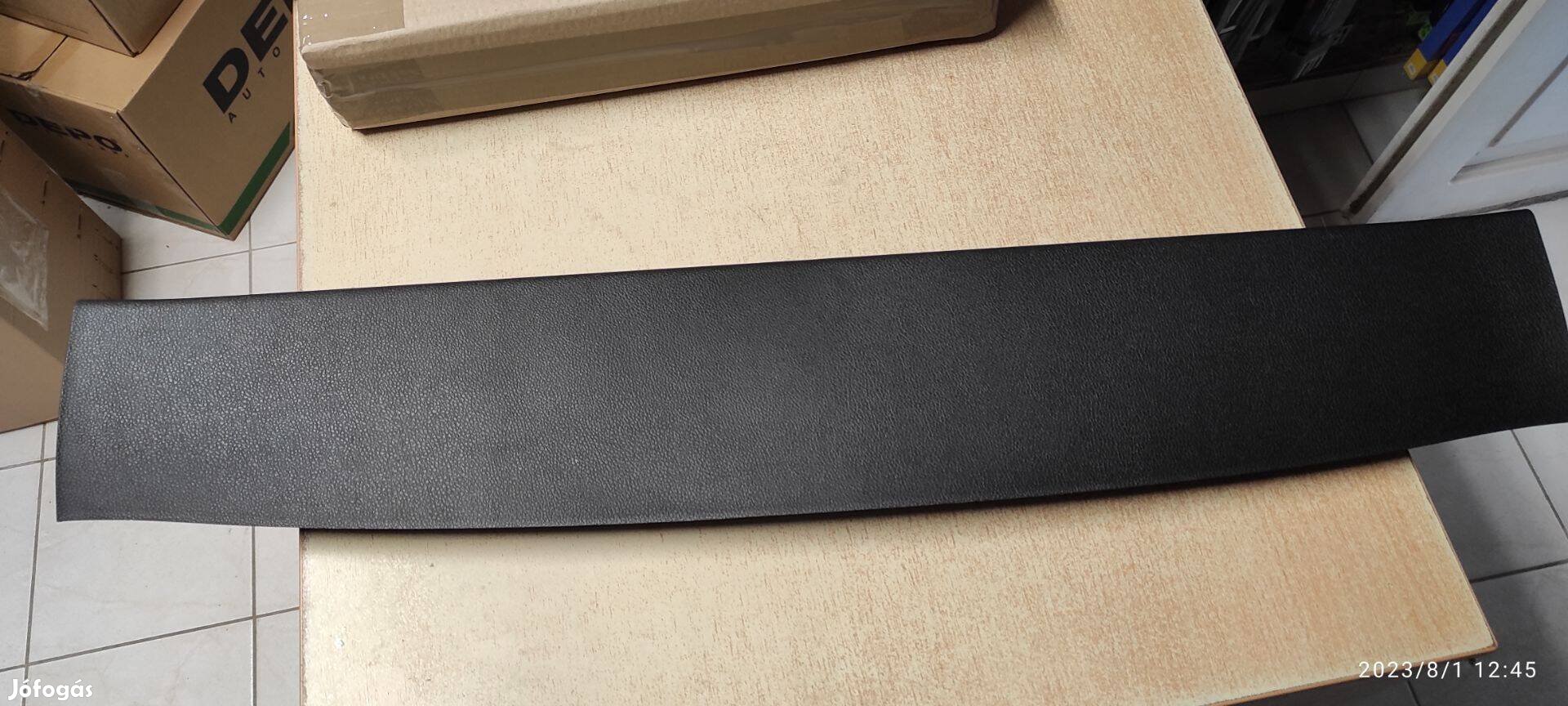 Kia Optima csomagtér hátfal burkolat (4) 2017