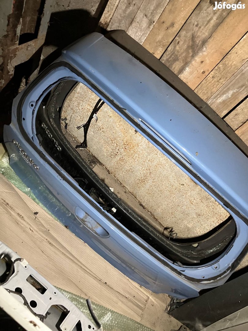 Kia Picanto JA 2018 csomagtér ajtó