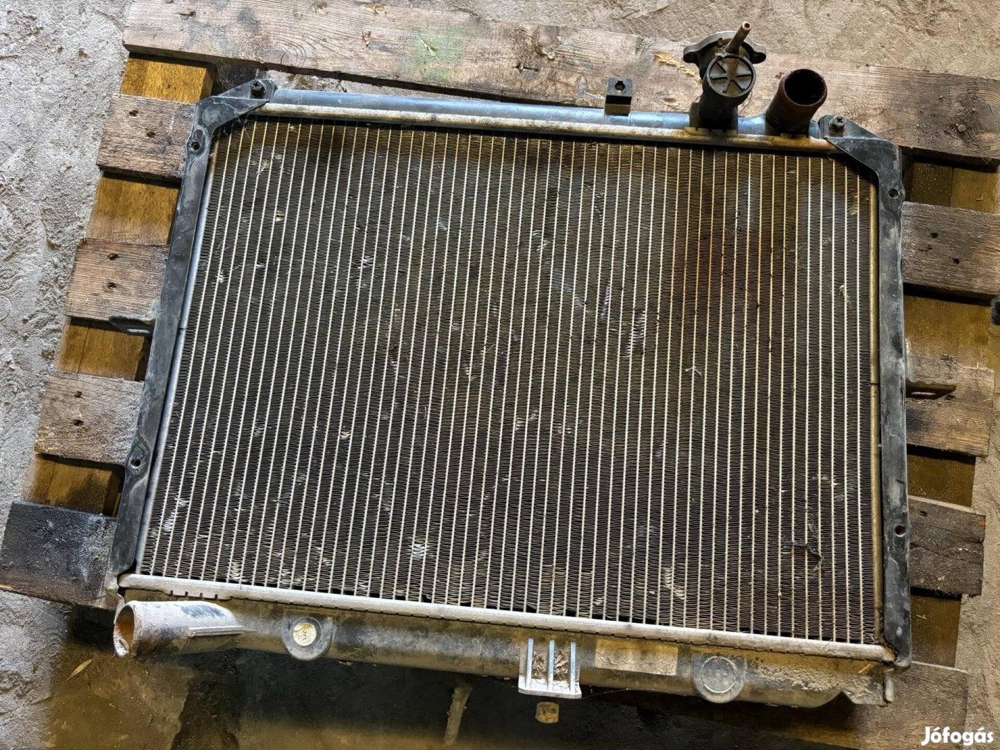 Kia Pregio hűtő vizhűtő 