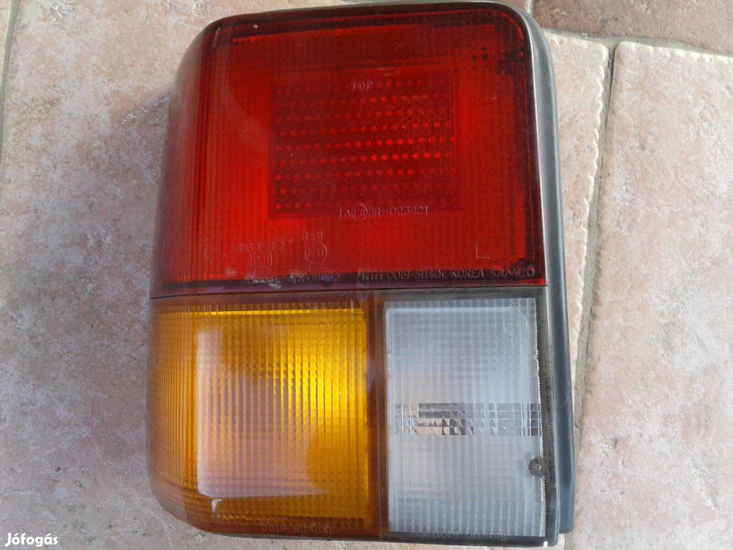 Kia Pride 1.3 bal hátsó lámpa