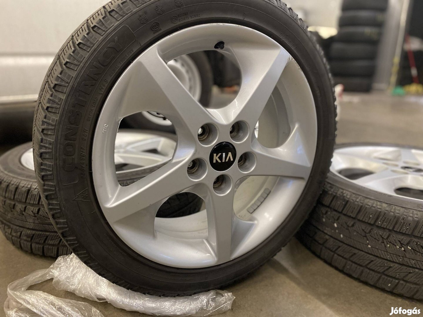 Kia Proceed gyári 17-os alufelni szett 5x114.3mm