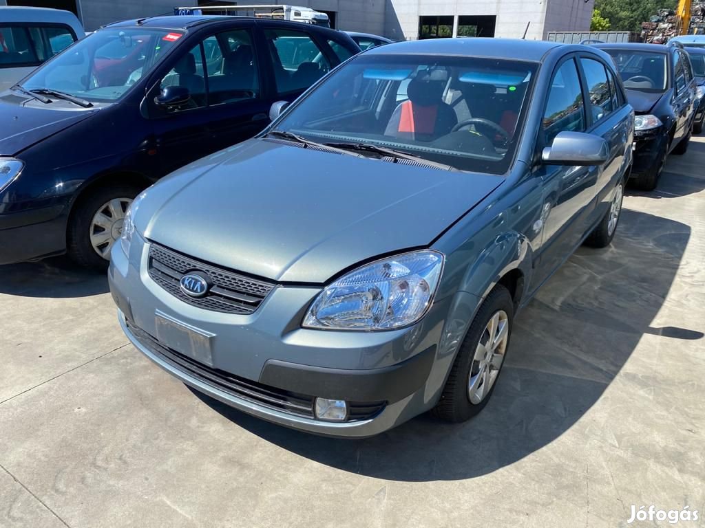 Kia Rio 5 ajtós 1,5 Dci 2007-es alkatrészek