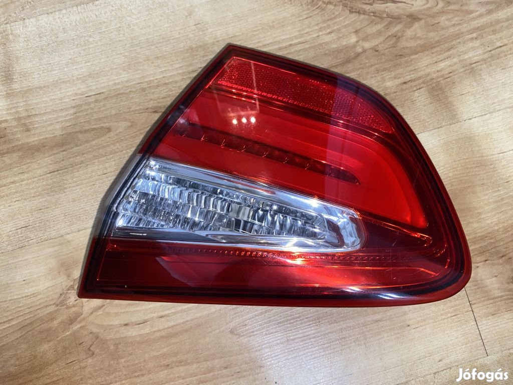 Kia Rio Jobb hátsó lámpa 924041W260