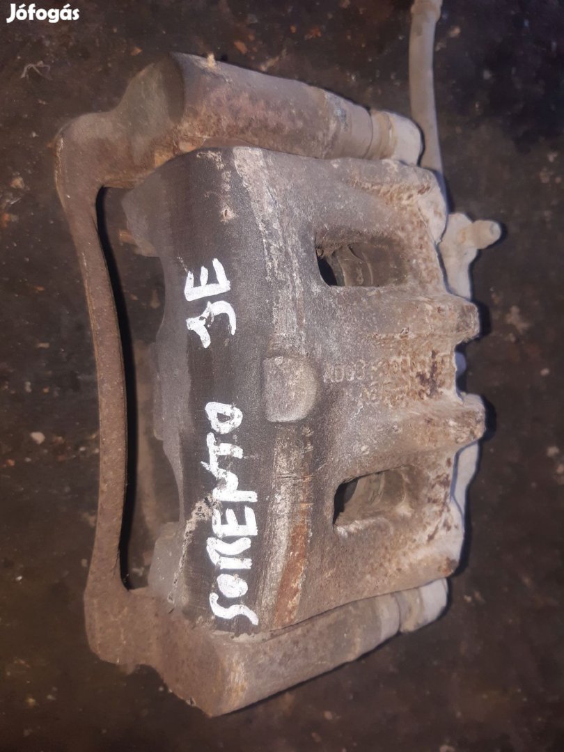 Kia Sorento Jobb Első Féknyereg