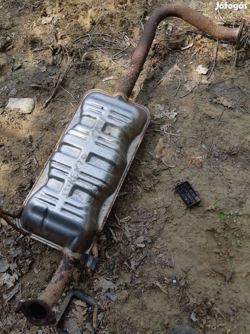 Kia Sorento Kipufogó Középső Dob