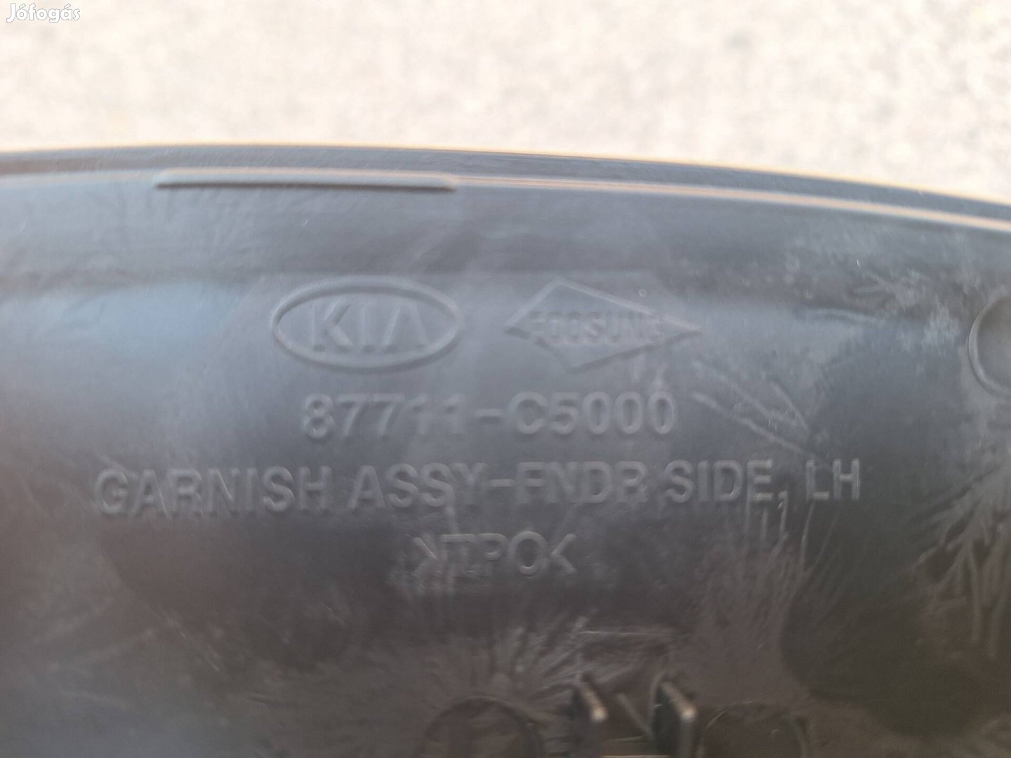 Kia Sorento bal első sárvédő disz 