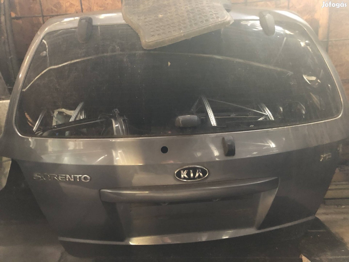 Kia Sorento csomagtér ajtó 