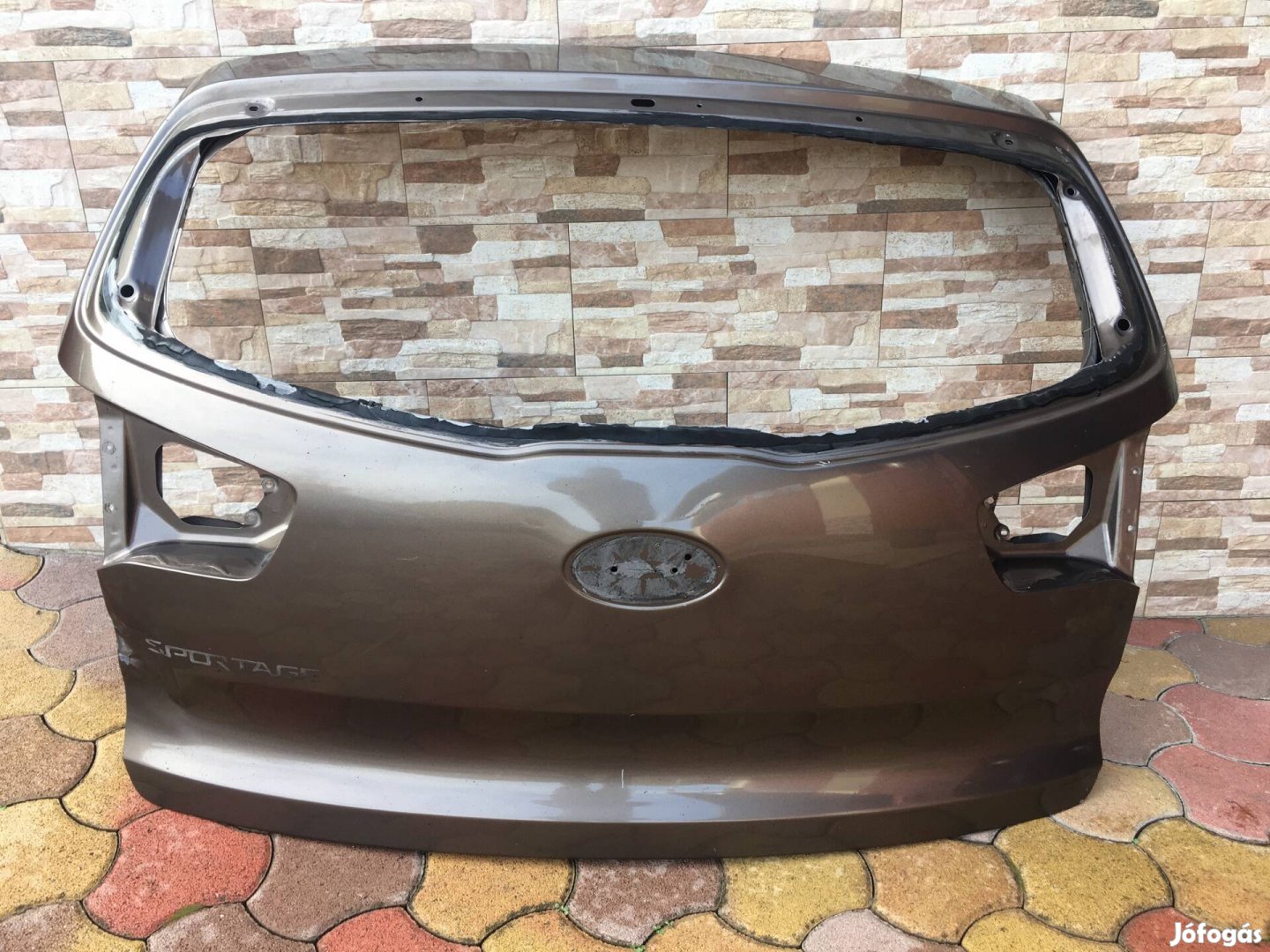 Kia Sportage csomagtérajtó