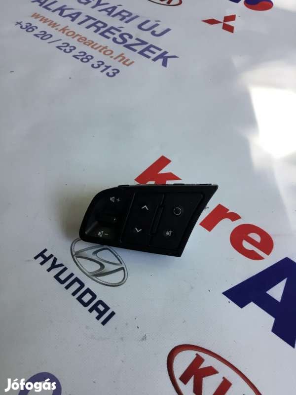Kia Venga Ceed kormány audio kapcsoló 967001P200-BON