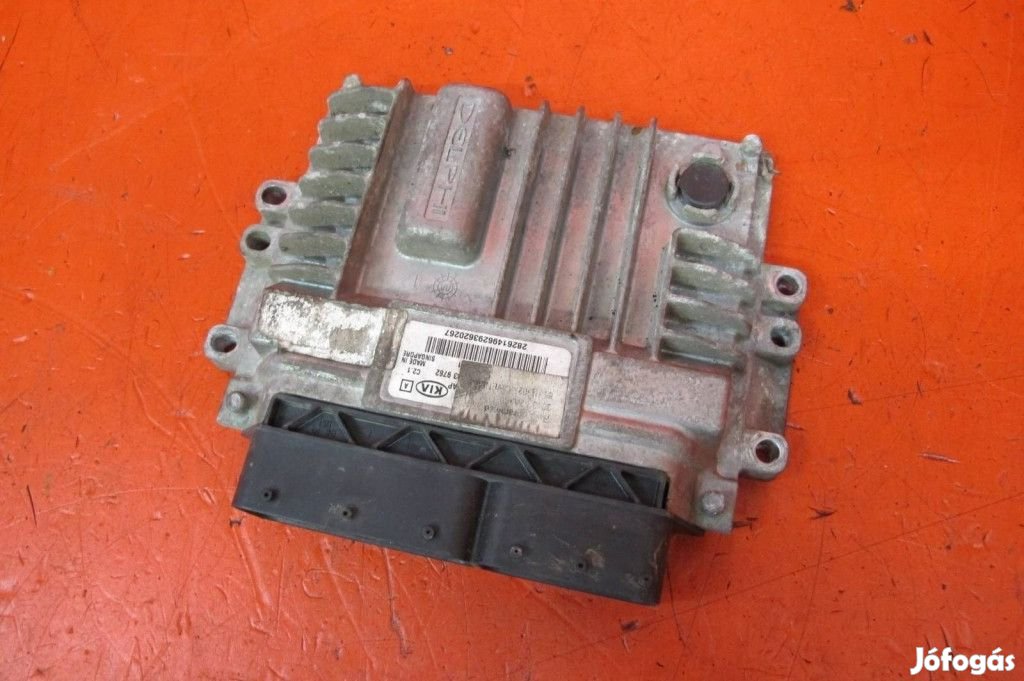 Kia Venga Motorvezérlő 391302A300