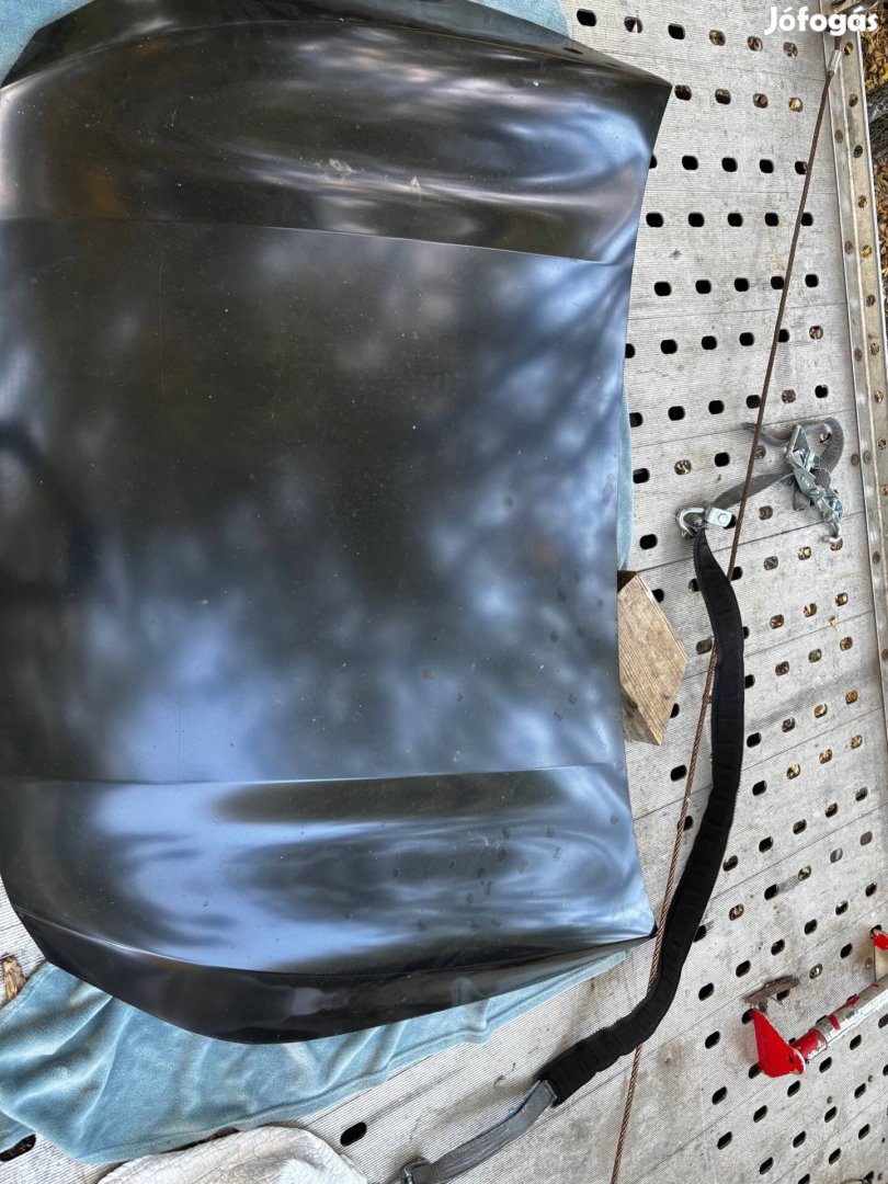 Kia Xceed motorháztető