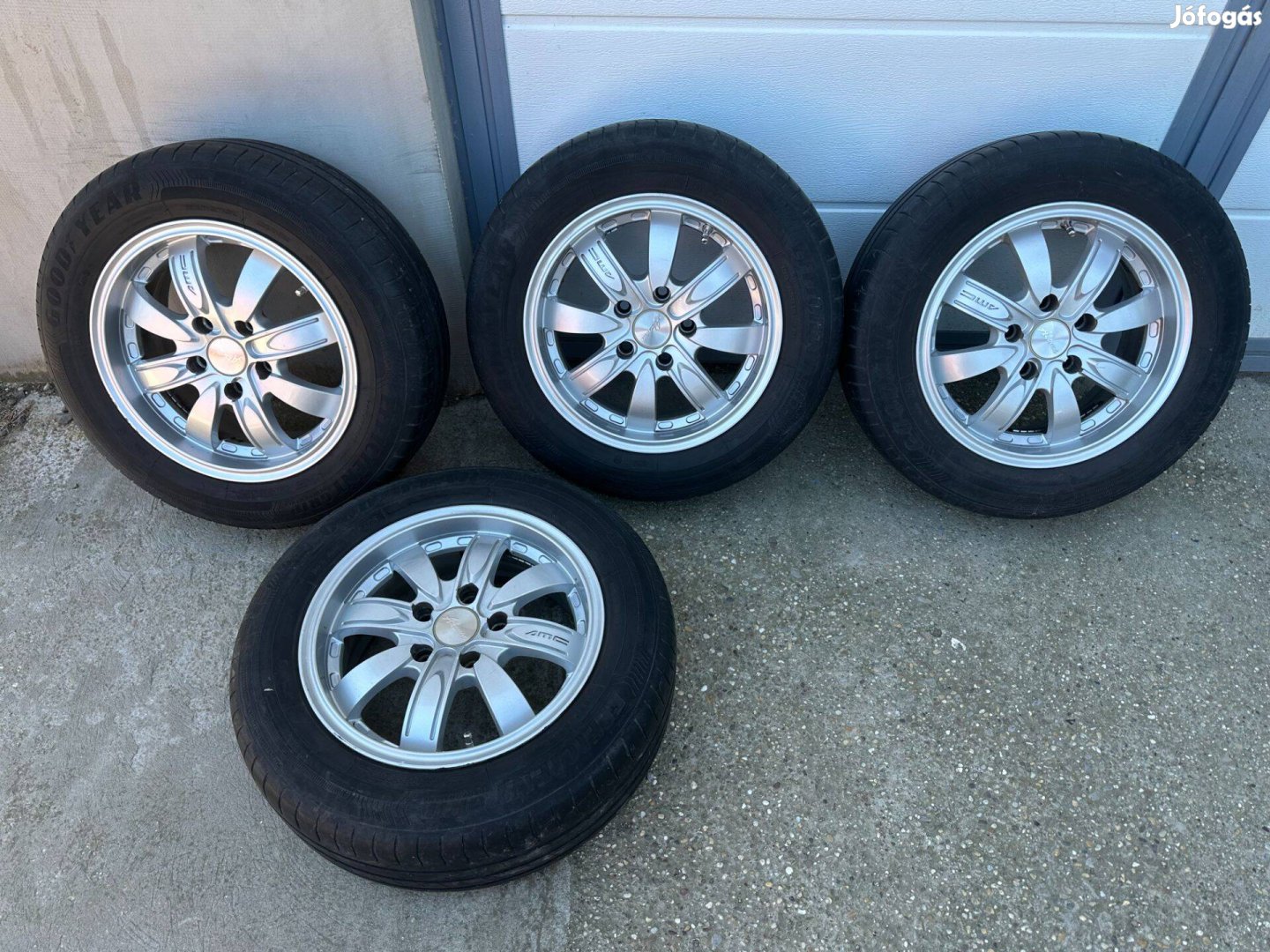 Kia, Hyundai -hoz 15-ös alufelni szett eladó