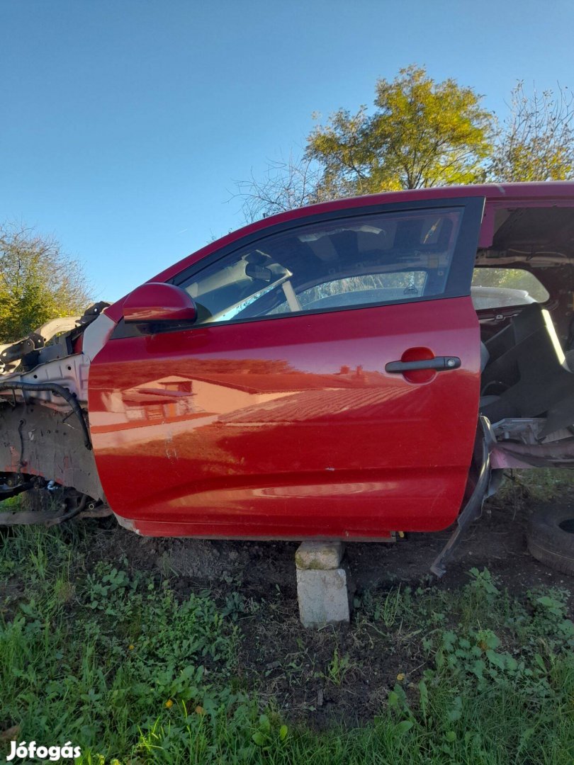 Kia ceed 3 ajtós ajtólap eladó