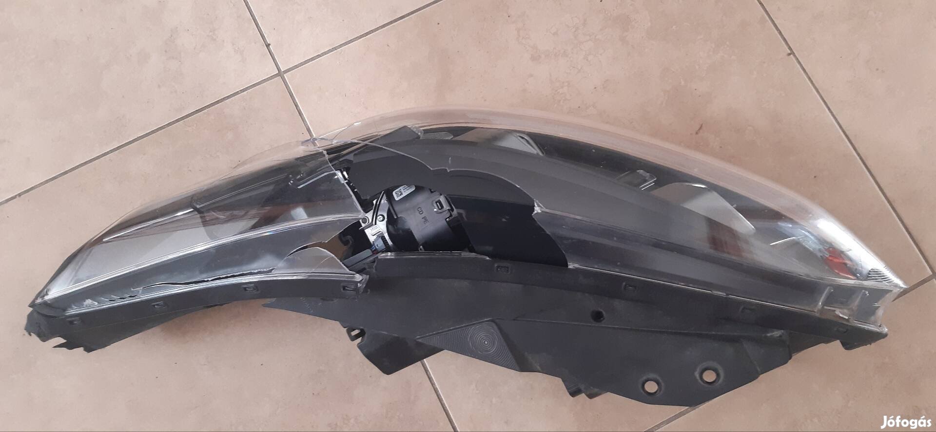 Kia ceed bal sérült fényszoró