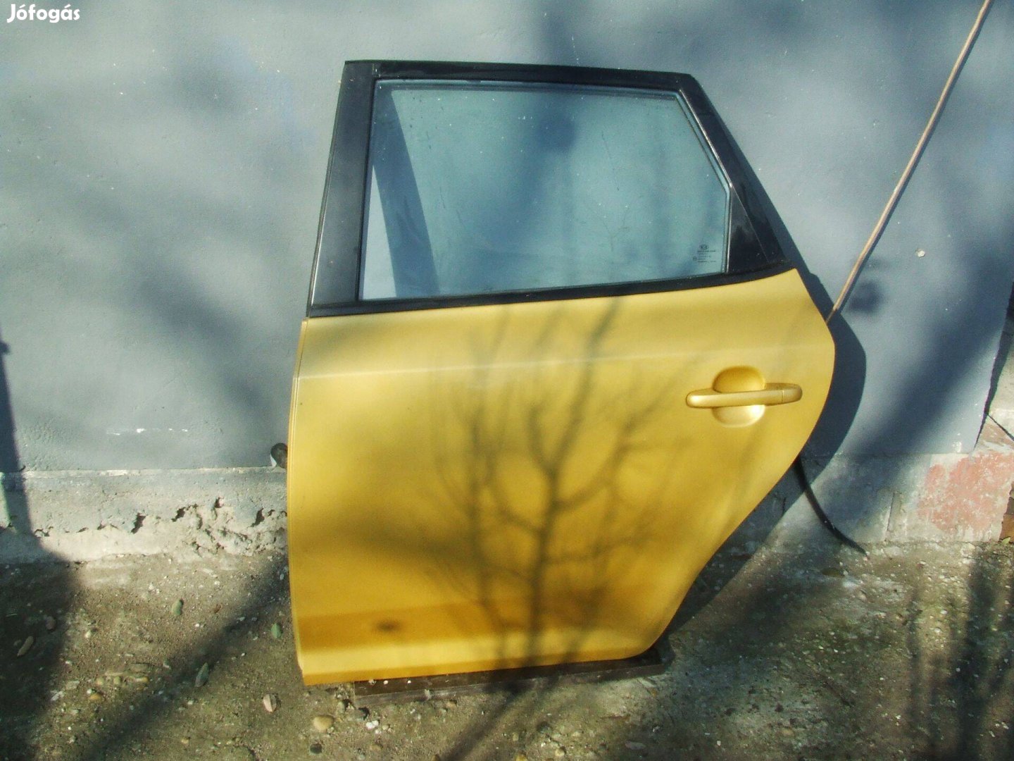 Kia ceed ed kombi bal hátsó ajtó hibátlan