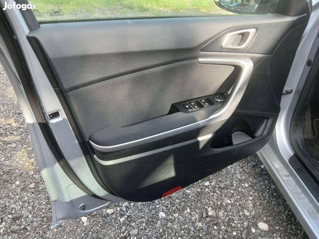 Kia ceed kombi 2018-2025 komplett belső
