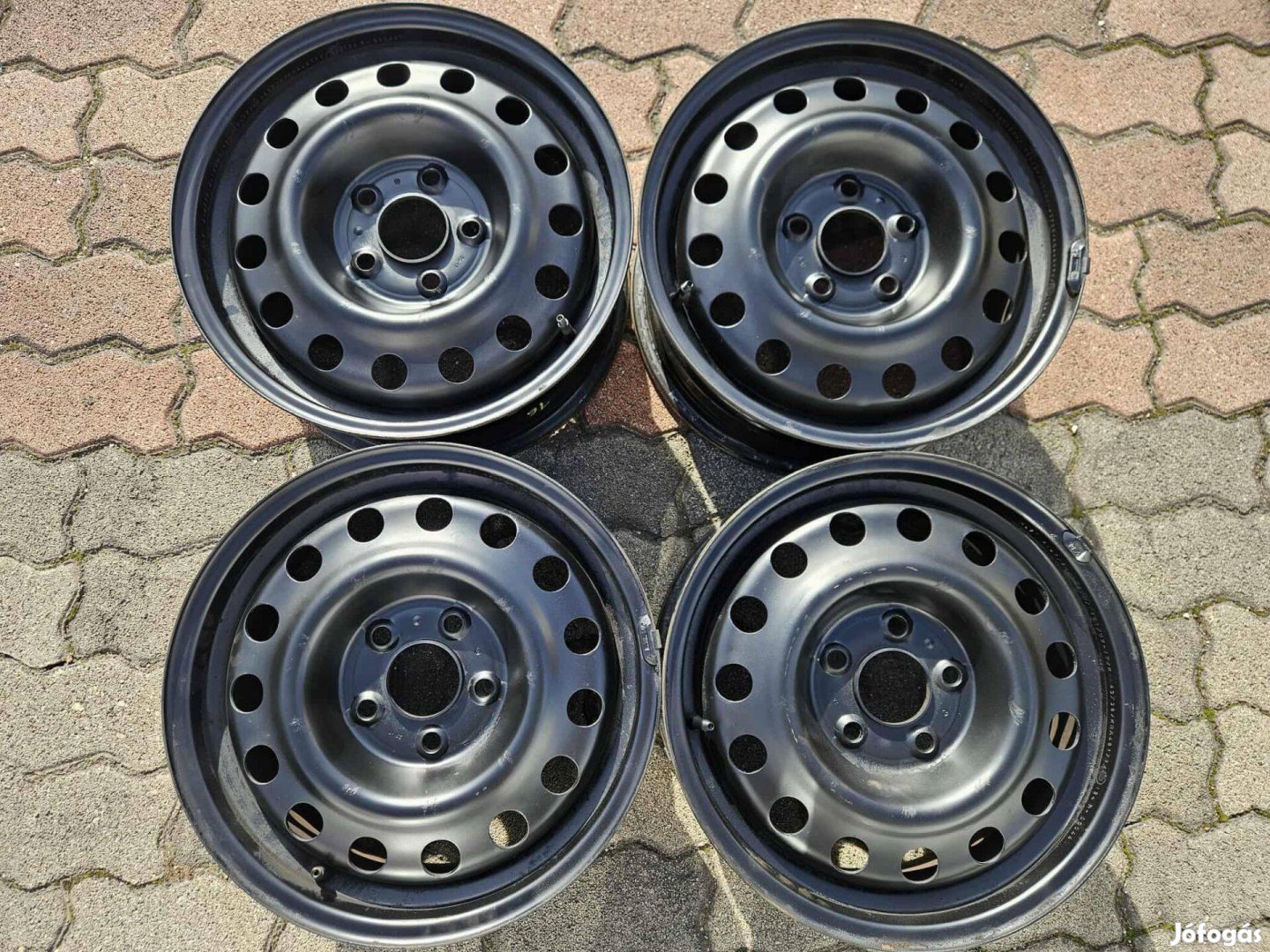 Kia hyundai mazda 16" gyári lemezfelni 5x114.3 R16