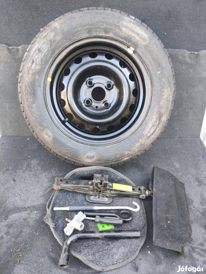 Kia mankó kerék emelővel 4x100 54,1 14 colos