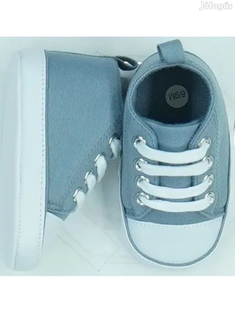 Kiabi Új címkés Fiú Kocsicipő Méret 74