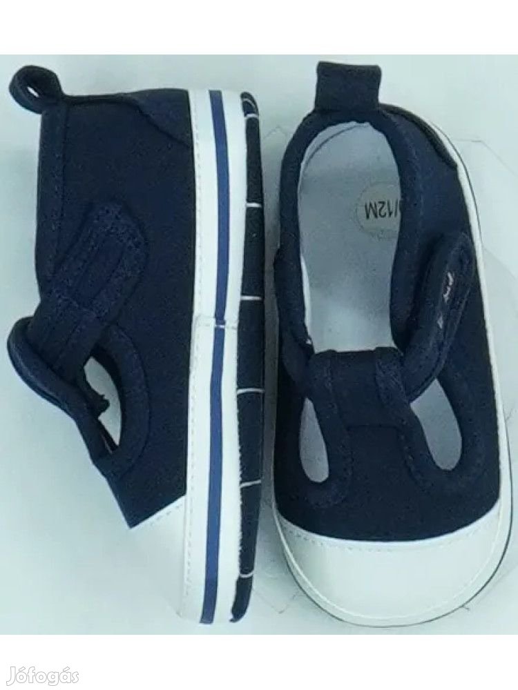 Kiabi Új címkés Lány Kocsicipő Méret 80