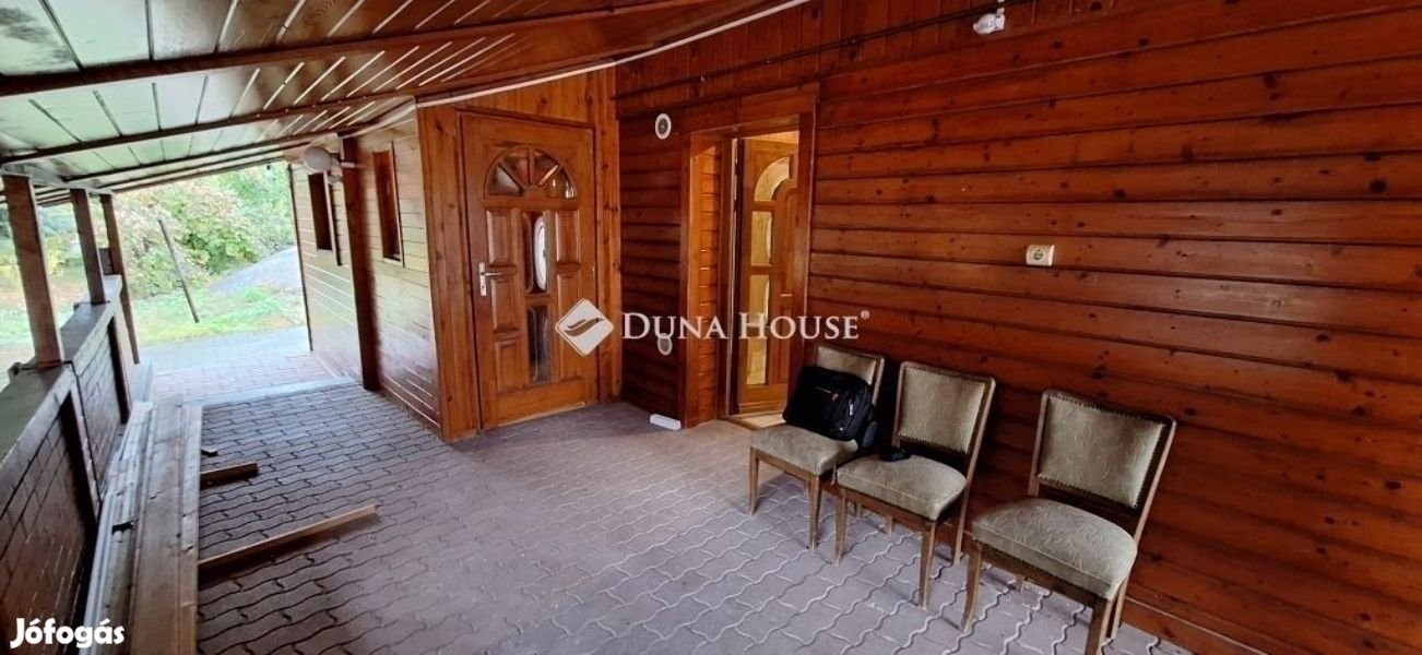 Kiadható 3 külön lakrésszel bíró családi ház Gödöllőn