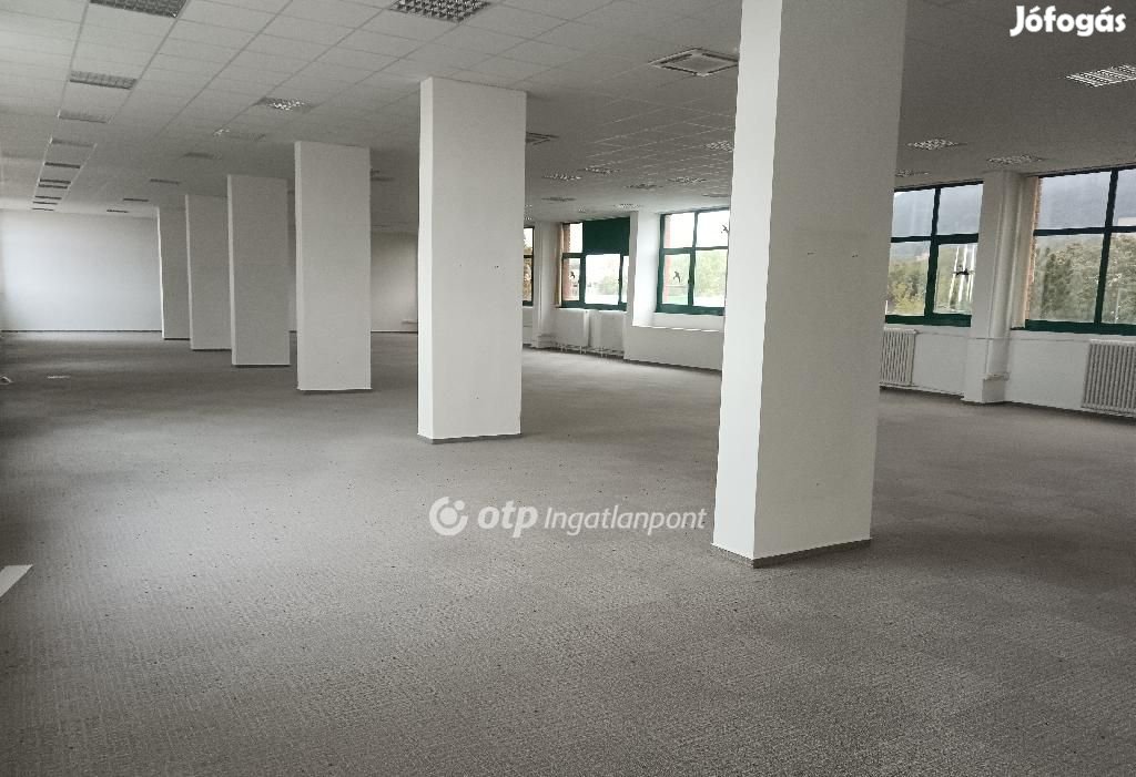 Kiadó 760 m2 iroda, Tatabánya